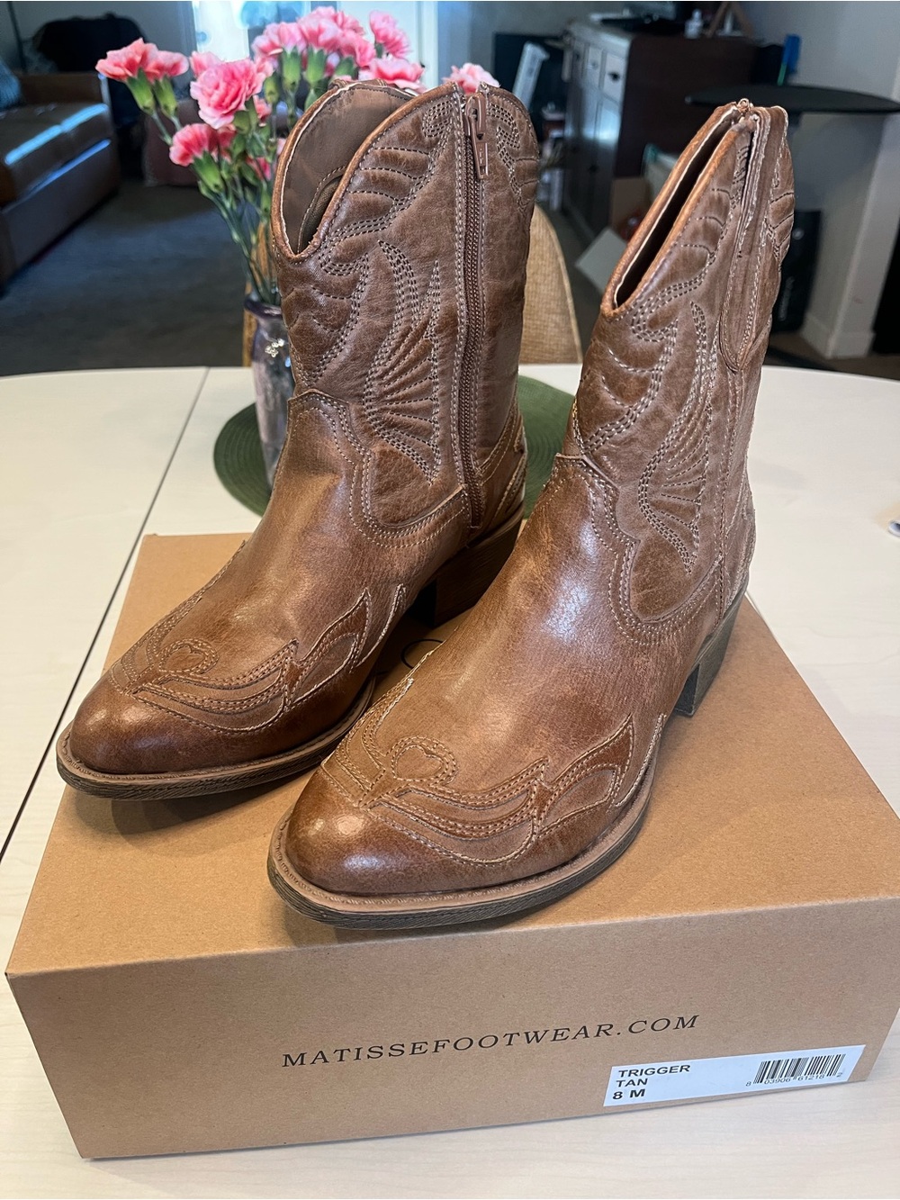 Matisse Tan Leather Western Bootie - Women sz 8